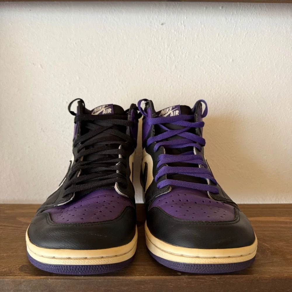 Nike Air Jordan 1 Retro High OG Court Purple Sneakers Mens Size 10 555088-501